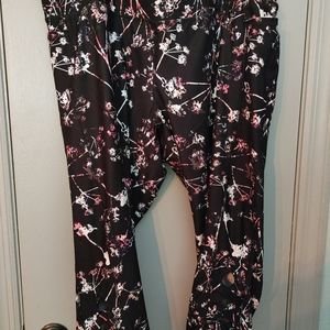 Livi Athletics Capri pants